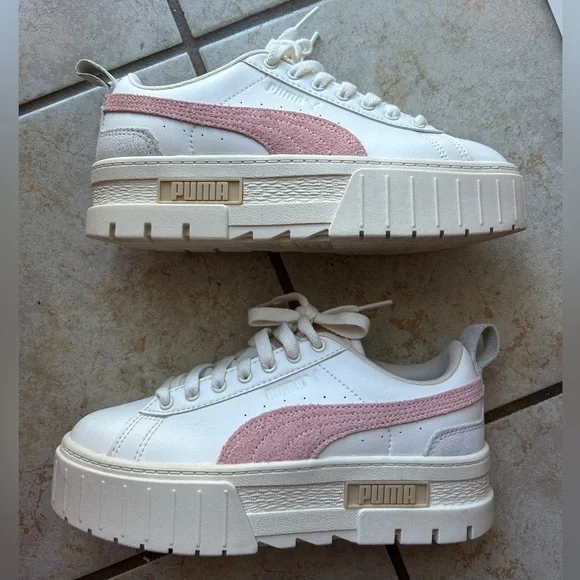 Puma Mayze Platfrom Sneakers. NEW! Size 6 - Picture 2 of 7